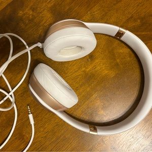 Wireless Beats Headphones (with optional cord, case included)